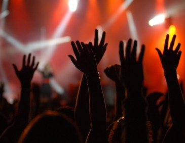 hands-lifted-in-worship